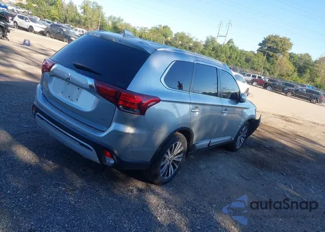 2020 Mitsubishi Outlander из США, поврежденный, VIN JA4AZ3A37LZ043099
